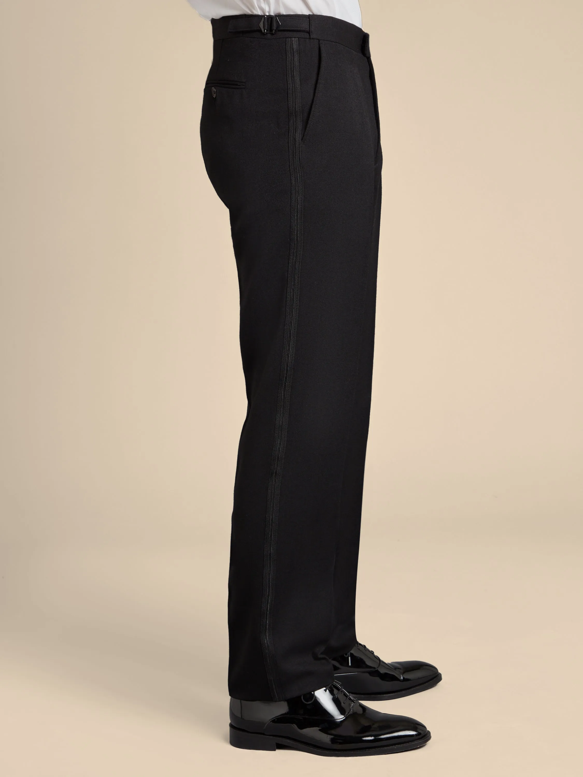 Dinner Suit Four Piece Hire (Single Breasted Jacket With Dress Shirt & Bow Tie)
