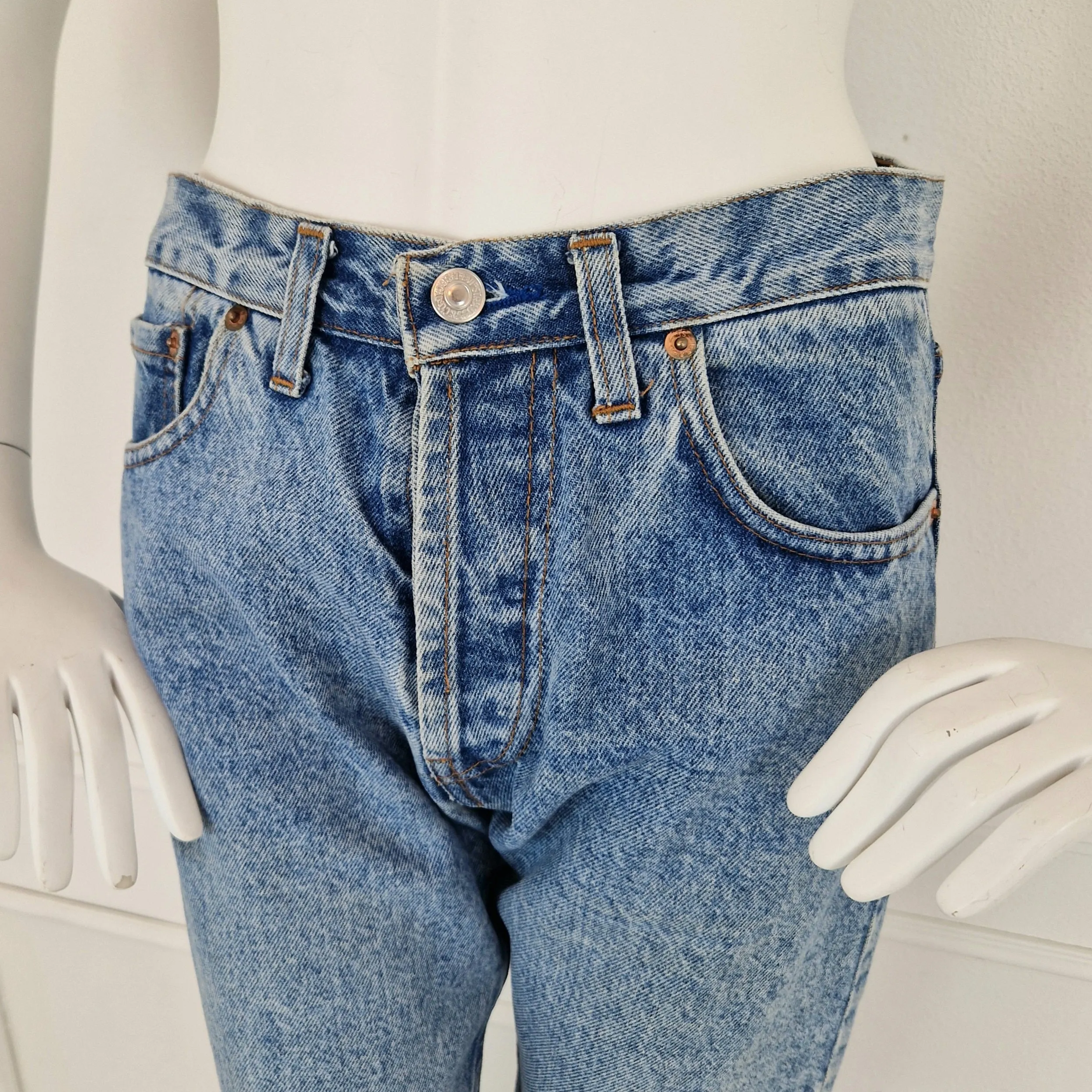 Jeans Levi's 501 w28 lavaggio chiaro