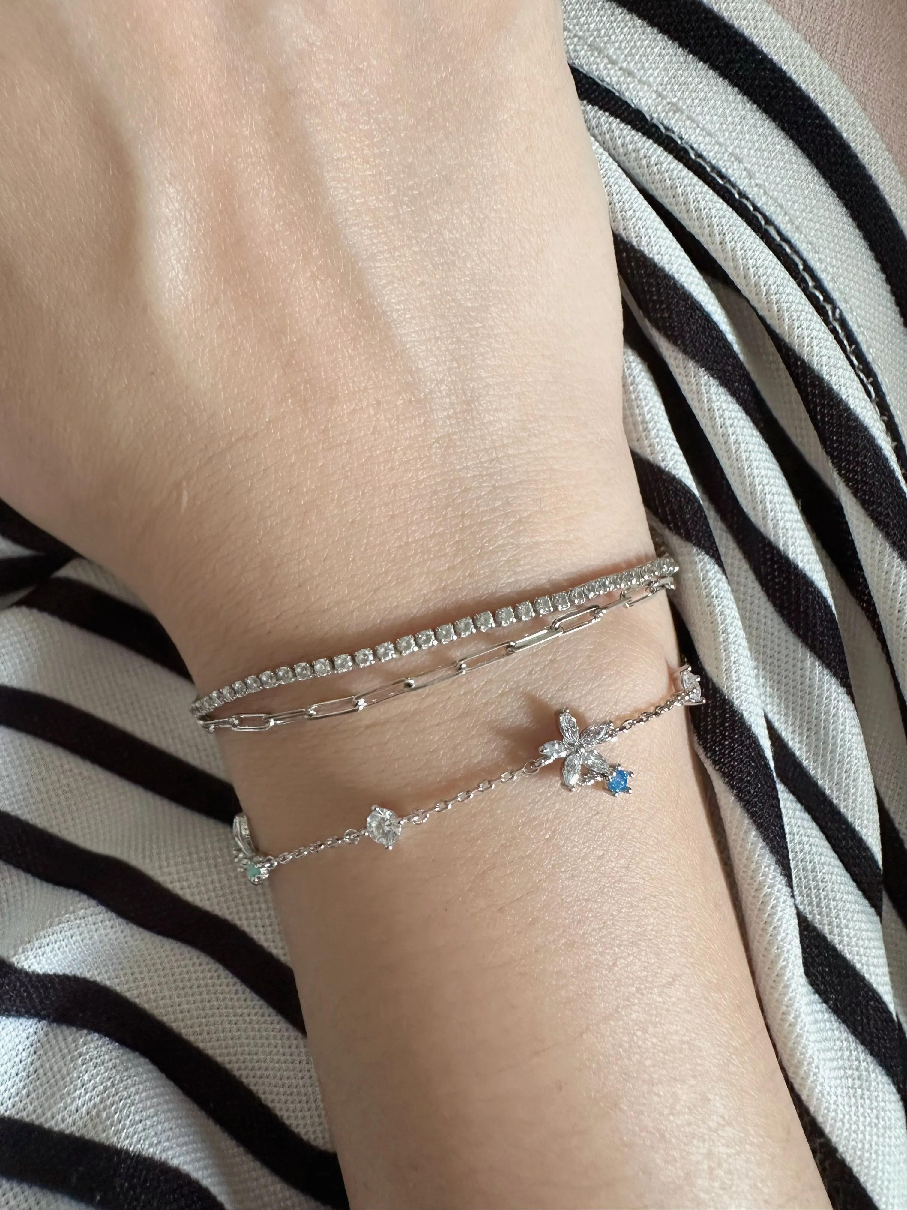 Silver Daffodil Bracelet