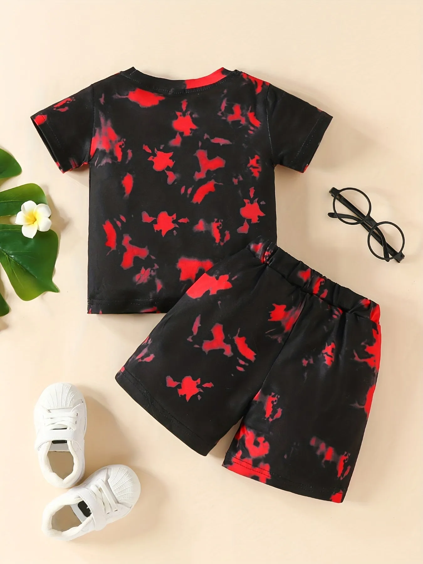 Trendy Tie Dye Tshirt  Shorts Set for BabiesToddlers