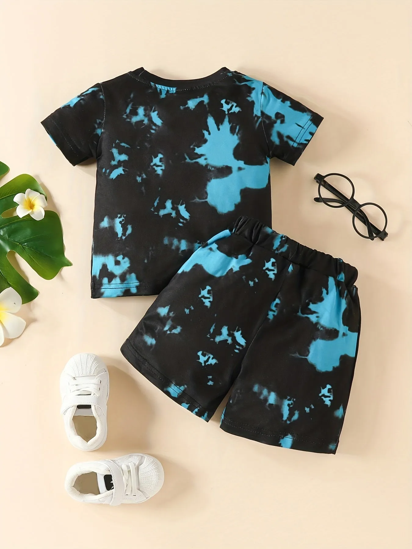 Trendy Tie Dye Tshirt  Shorts Set for BabiesToddlers