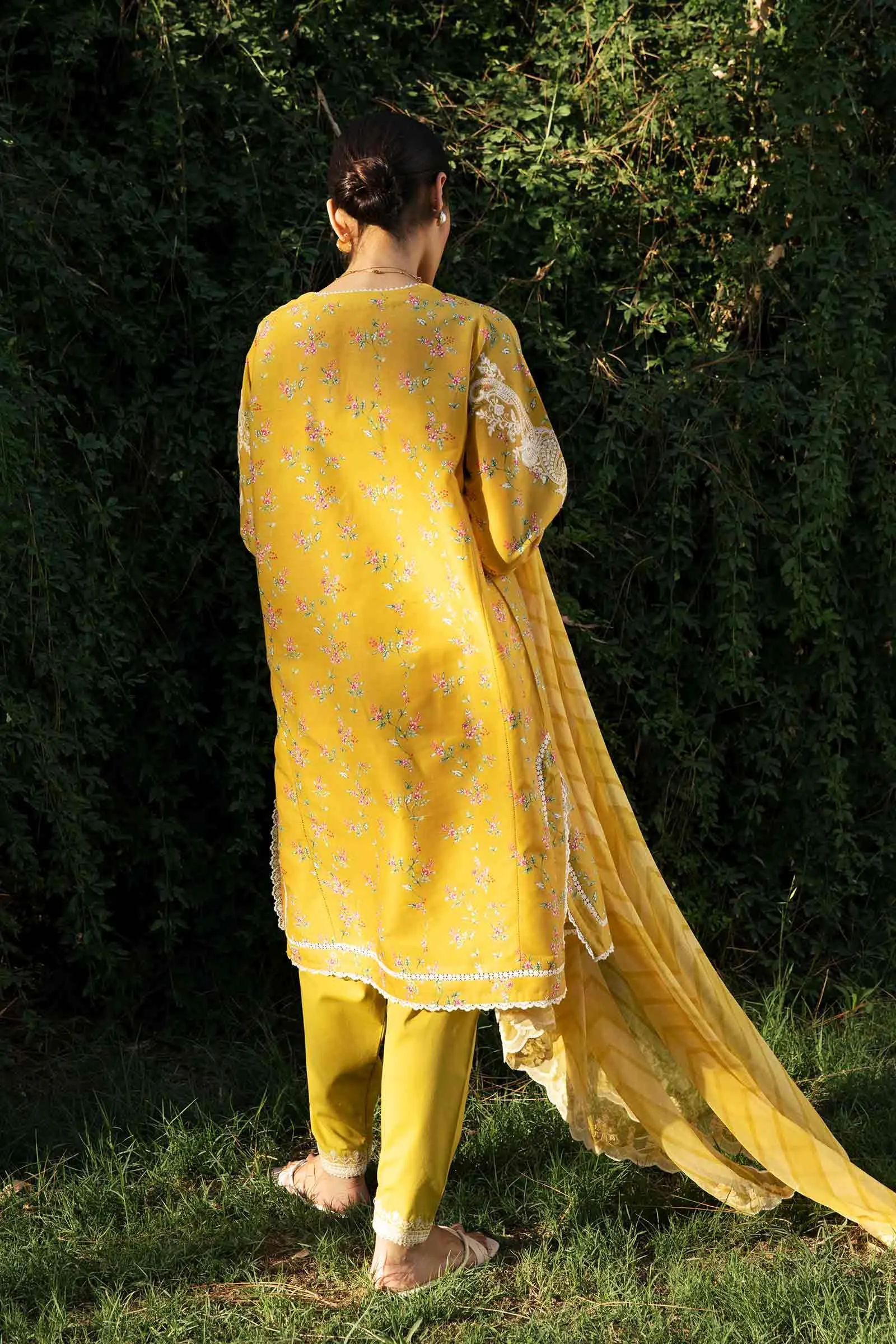Zara Shahjahan Coco Eid Lawn Collection 2022 – ZCE22-3A