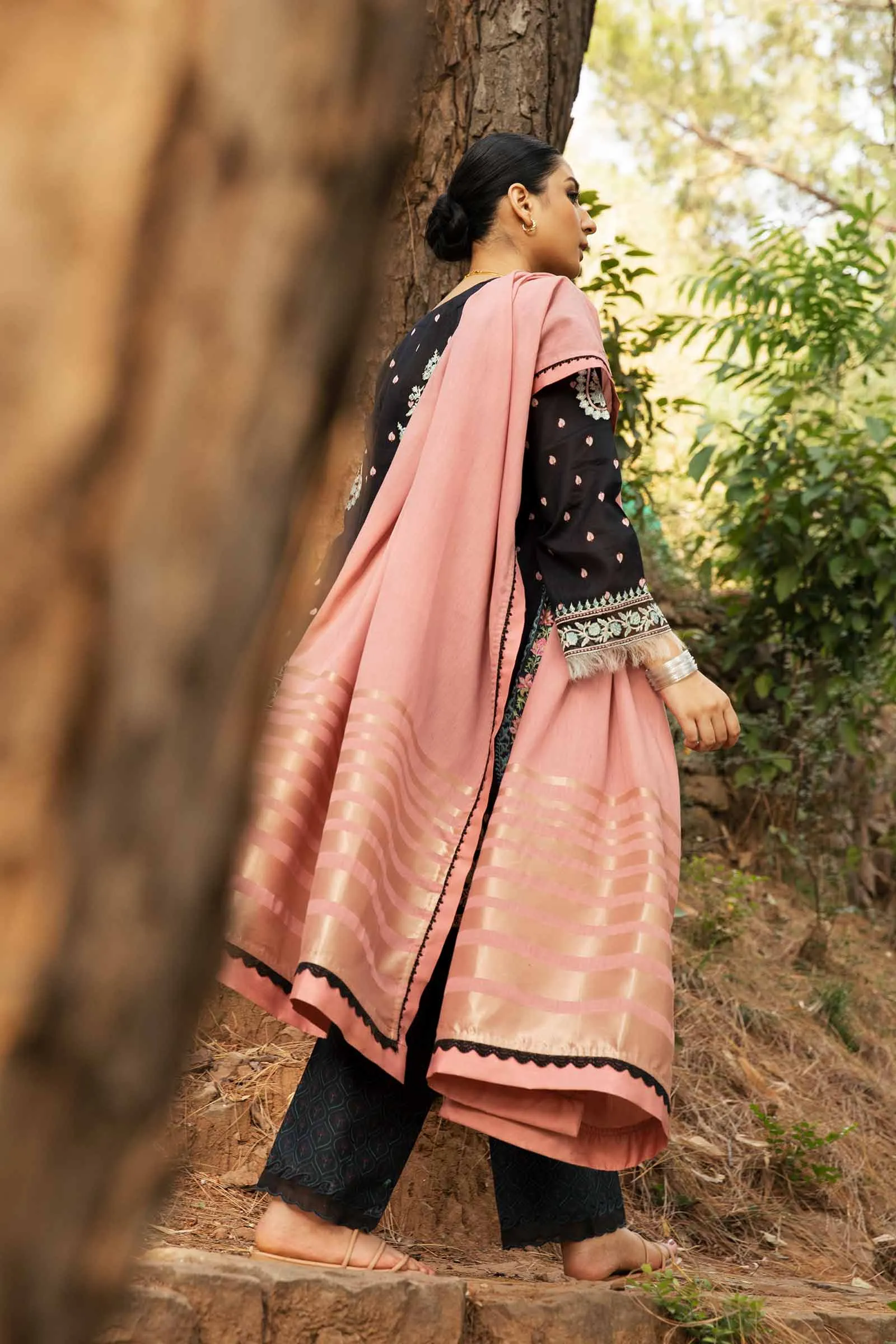 Zara Shahjahan Coco Eid Lawn Collection 2022 – ZCE22-5B