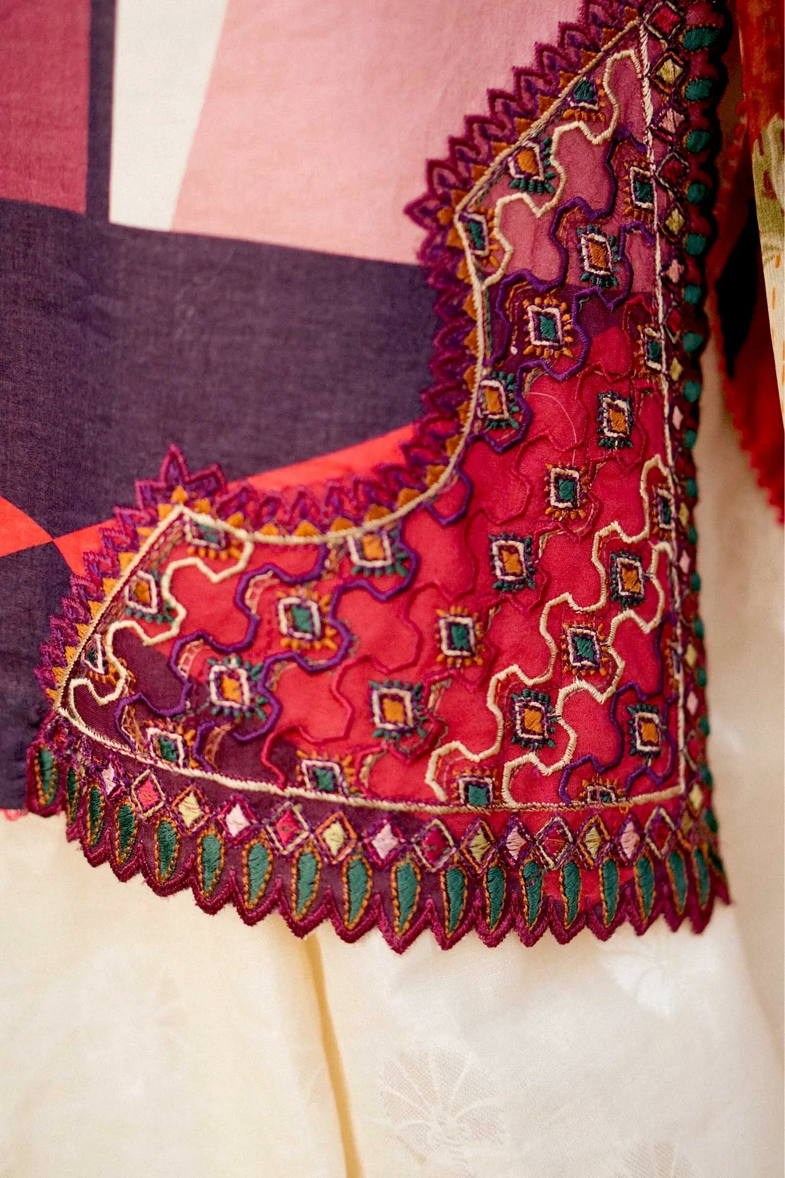 Zara Shahjahan Luxury Lawn Collection – Shabnam-B